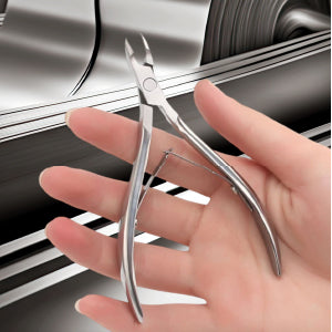 Rikans Professional Cuticle Clippers for Nails – Razor Sharp Cuticle Trimmer Tool – Durable Stainless Steel Cuticle Clippers for Adults – Ergonomic Non-Slip Handle for Fingernails & Toenails (Silver)